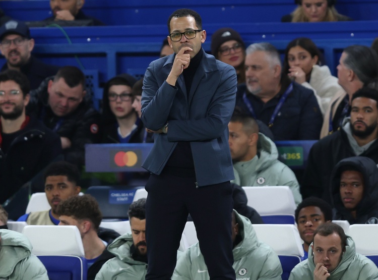 皇冠体育登录入口-新教练入职会议？邮报：罗塞尼尔与英超以及裁判公司代表进行会谈